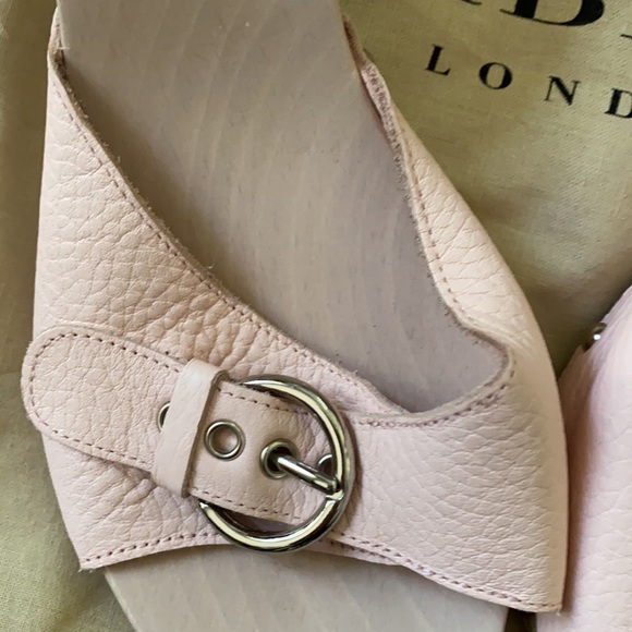 Authentic Burberry pink slip in slides size 39 M - Picture 5 of 11